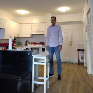 Meet your Posher, Robert